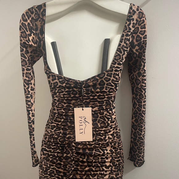 Oh Polly Dresses & Skirts - Oh Polly Animal Print Long Sleeve Dress
